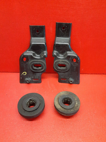 2008 Ford Escape Hybrid Upper Radiator Bracket Lower Bushing Insulator