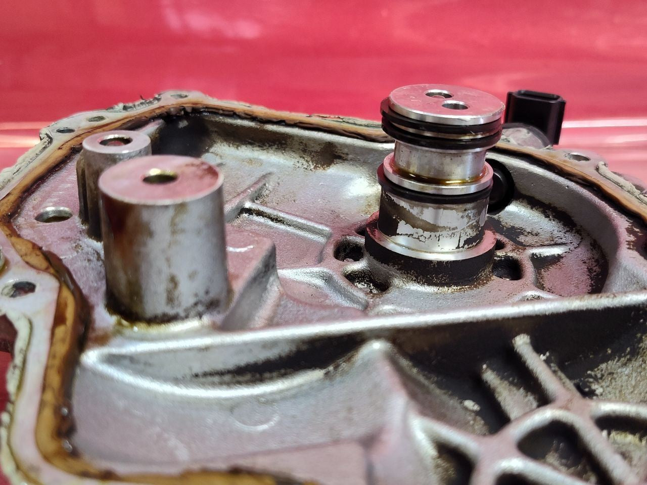11-13 Infiniti Qx56 14-15 Qx80 Right Passenger Engine Timing Chain Valve Cover