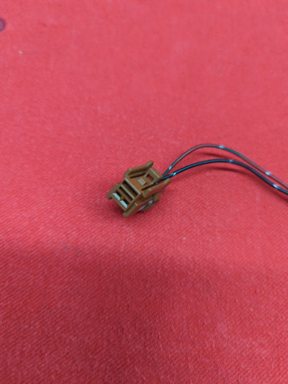 2002 2003 2004 Infiniti I35 Square Third 3rd High Mount Brake Light PIGTAIL WIRE