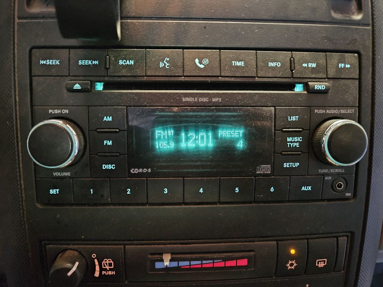 2007-2009 Dodge Chrysler Jeep Radio Stereo Head Unit Single Disc MP3 Player