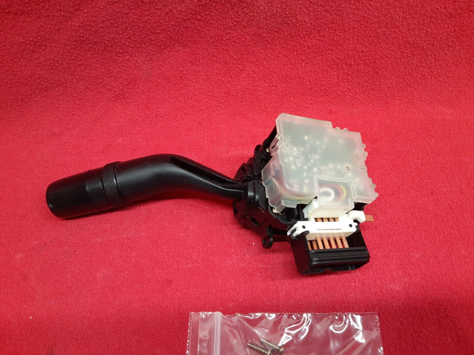 2001 2002 2003 2004 Ford Escape Steering Column Windshield Wiper Switch Stalk