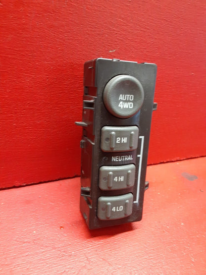 2002 Chevrolet Suburban T-Case Transfer Case Shift Control Switch 15709327