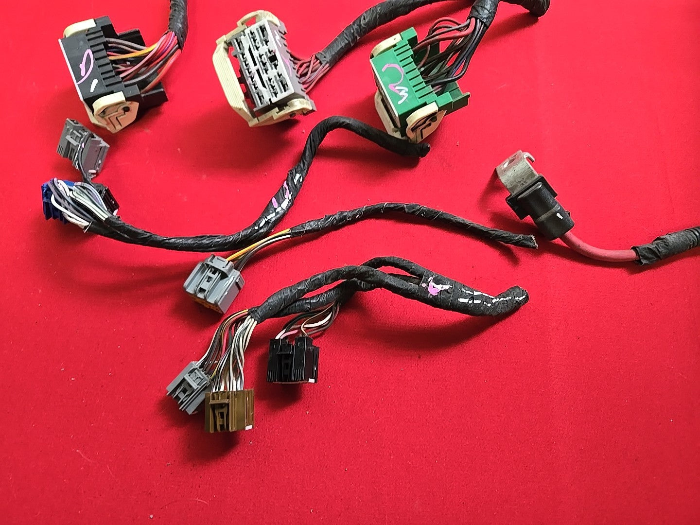 2011-2014 Chrysler 200 Dodge Avenger TIPM Module Fuse Box - PIGTAIL WIRES ONLY