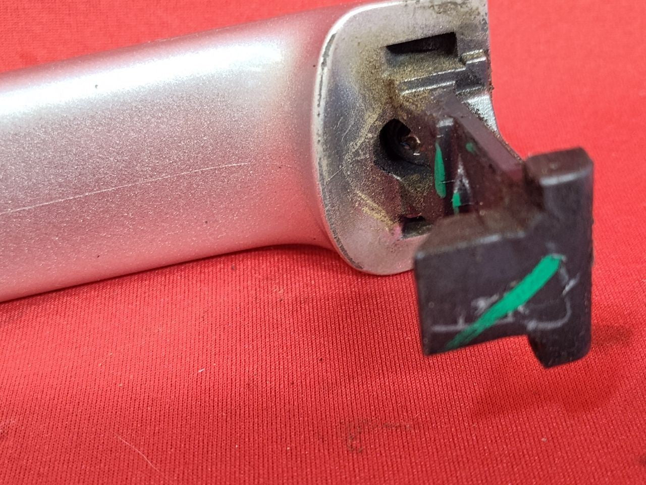 2008-2011 Toyota Camry FRONT RIGHT PASSENGER Exterior Door Handle Button Entry