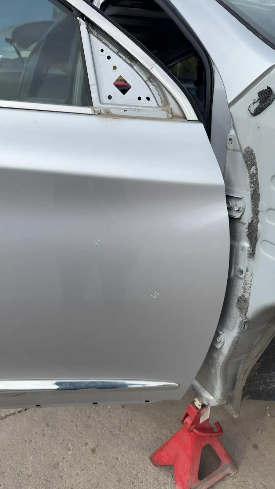 2013 Infiniti JX35 Front Right Passenger Door K23 Brilliant Silver - Grade B