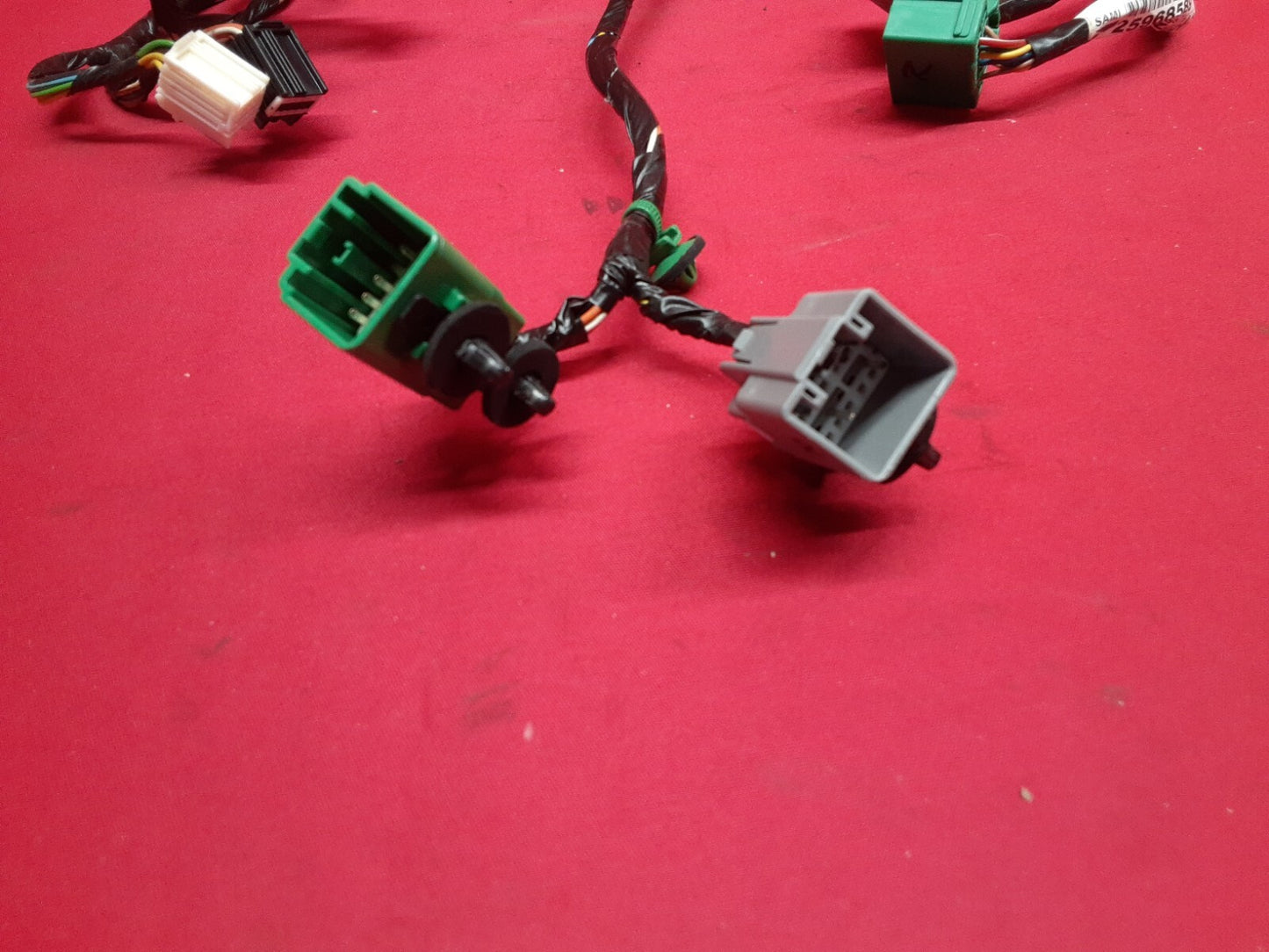 2009 Buick Enclave RIGHT PASSENGER FRONT Door Wiring Harness 25968589