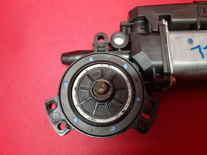 2006 - 2010 Hyundai Sonata FRONT LEFT DRIVER Window Motor 	82450-3K011