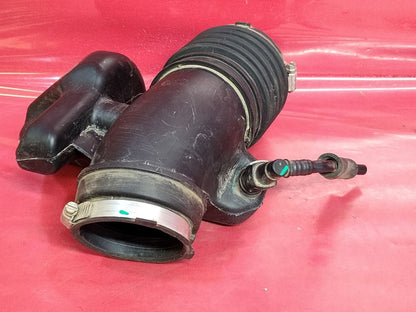 2012-2017 Chevy Buick GMC 3.6L V6 Air Cleaner Filter Box Outlet Hose Tube Duct