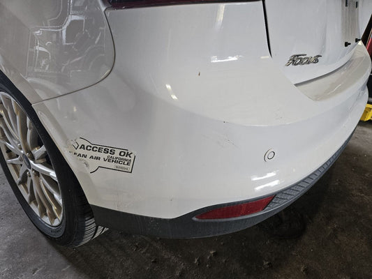 2012-2014 Ford Focus + EV Rear Bumper Cover w/ Park Assist PNYW30 Oxford White