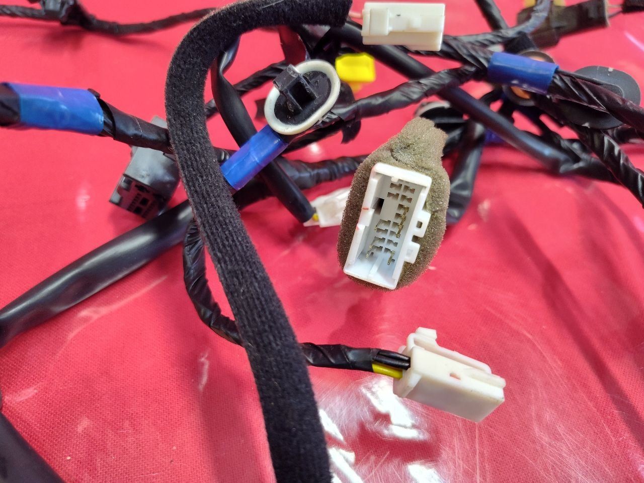 13-16 Hyundai Genesis Coupe RIGHT PASSENGER Door Wiring Harness 91630-2M071