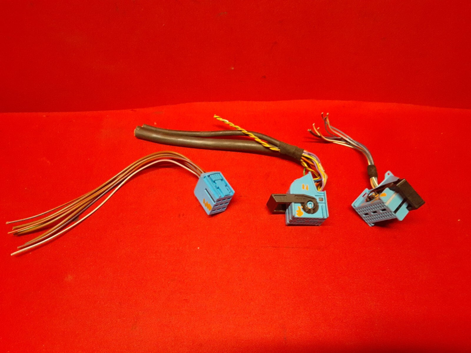 2003 - 2005 Range Rover HSE TCM TCU Transmission Module TGB00080   PIGTAILS