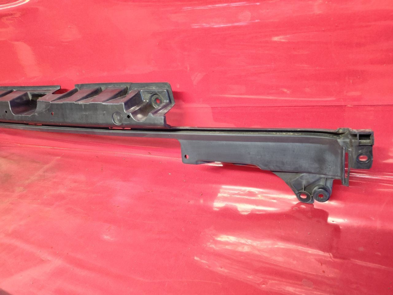 2013-2018 Land Rover Range Rover REAR Bumper Lower Support Bracket SET