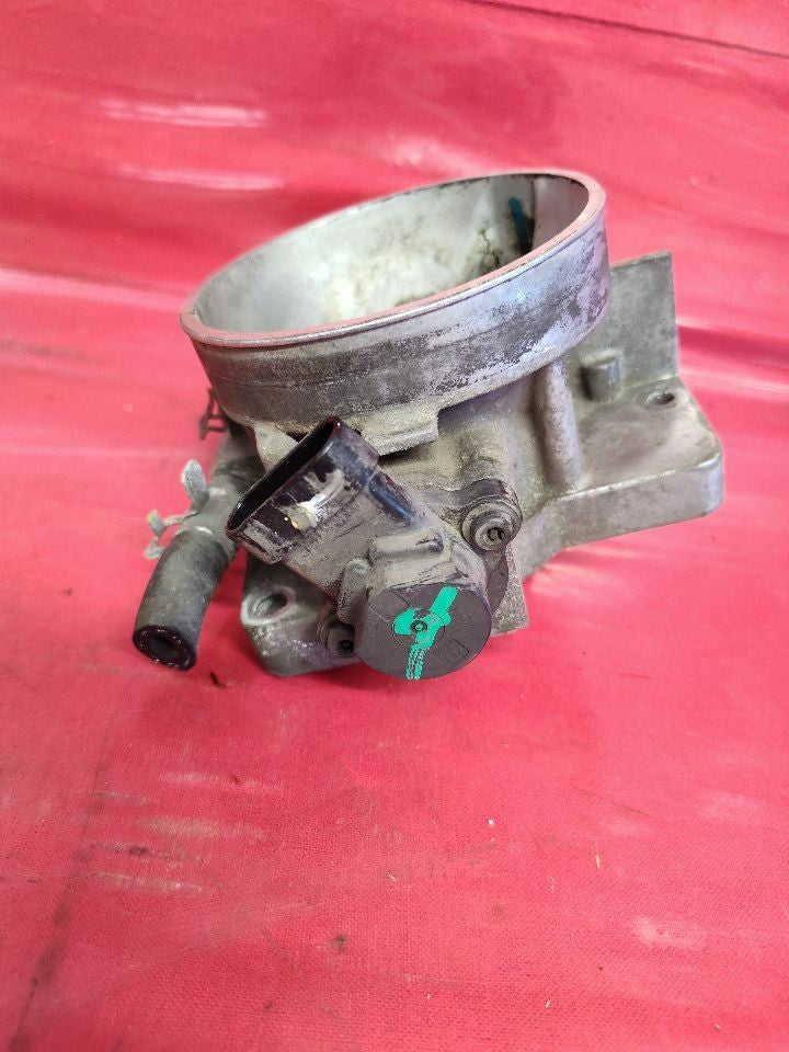 2000-2002 Cadillac GMC Chevy V8 A/T ONLY Throttle Body w/ TPS Sensor Traction