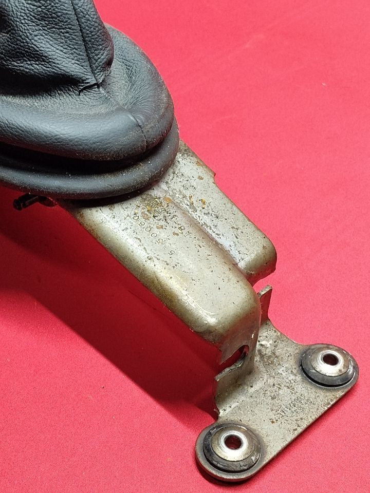 2001-2005 Dodge Neon L4 MANUAL Transmission Gear Select Shifter Lever w/ Boot