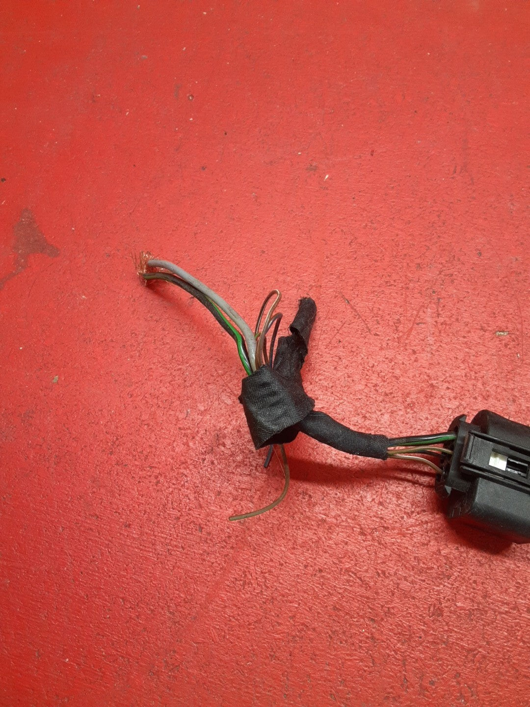 2010-2017 BMW 535i GT Window Motor Assembly Pigtail Front Right 51337197920