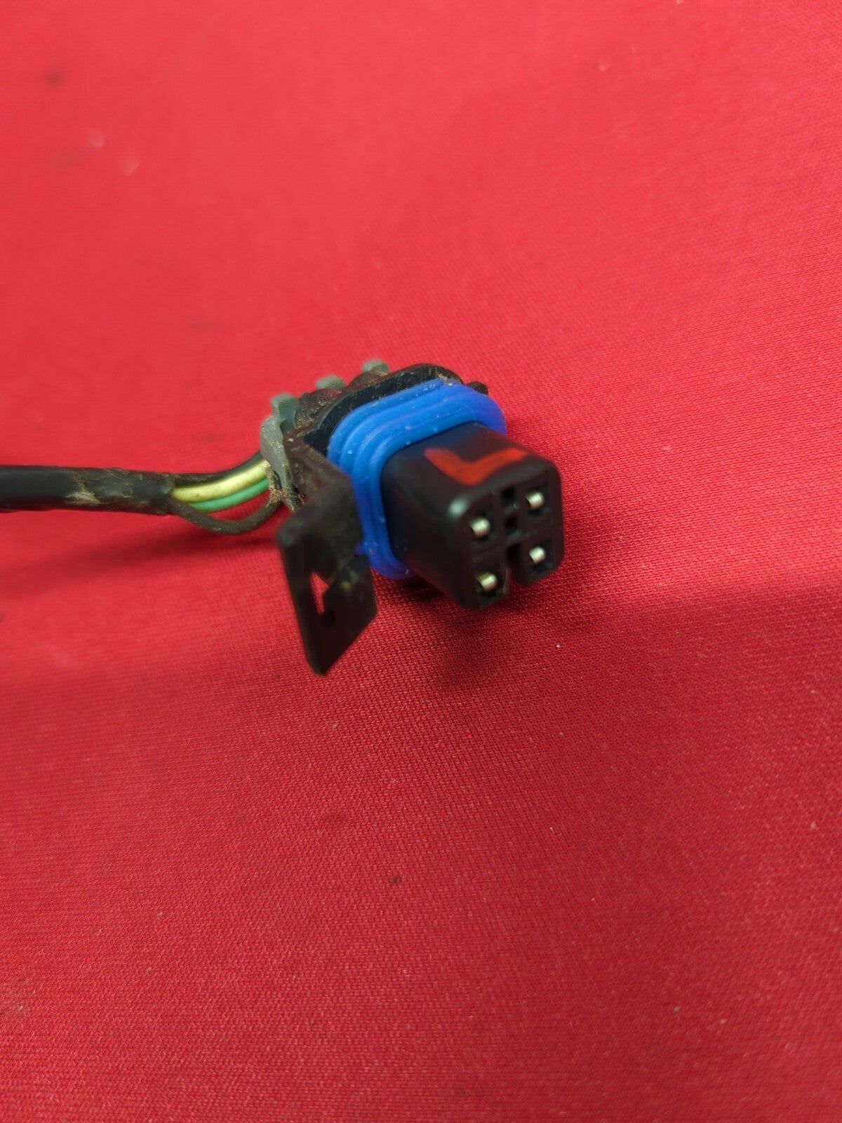 2005 - 2010 Pontiac G6 LEFT DRIVER Tail Light Stop Lamp 15242809 - PIGTAIL WIRE