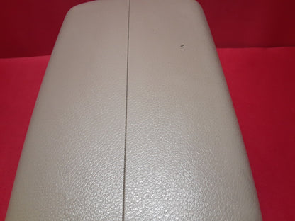 2011 - 2013 Kia Sorento Center Console Arm Rest Lid Beige Tan Vinyl 846602P000J7