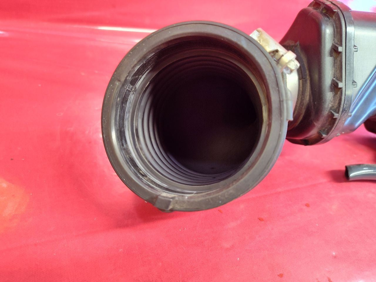 2018-2022 Chevy Equinox GMC Terrain 1.5L Air Cleaner Box OUTLET Duct ONLY