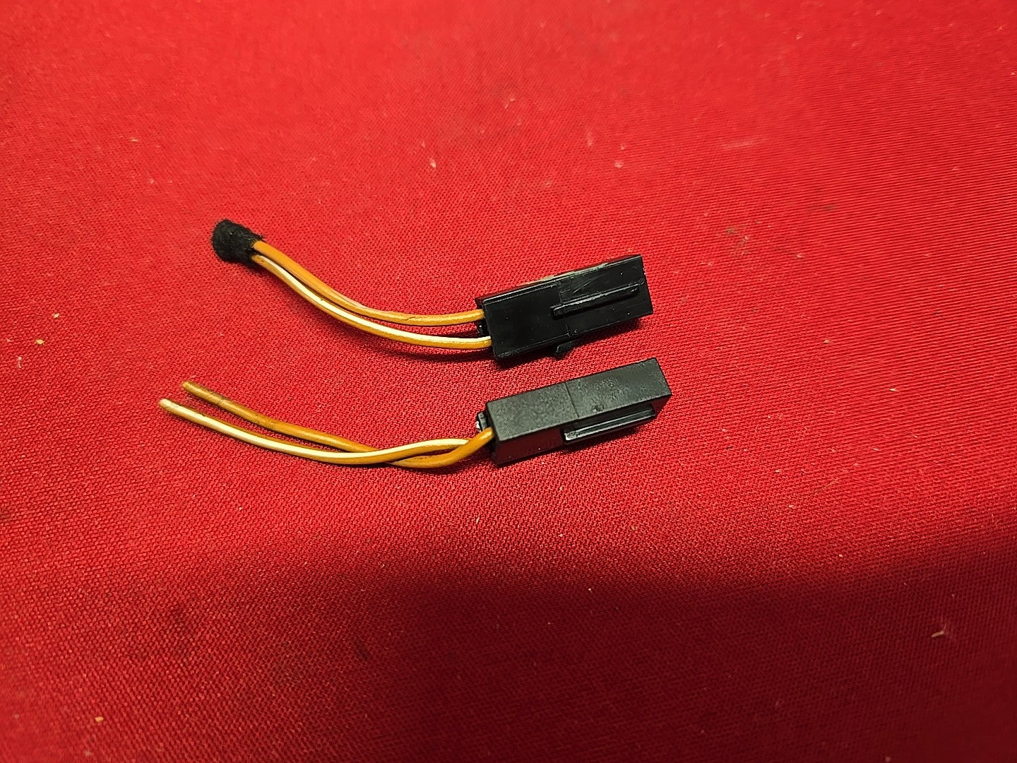 2000-2006 VW Volkswagen Beetle Jetta Passat Golf Sun Visor Shade SET OF PIGTAILS