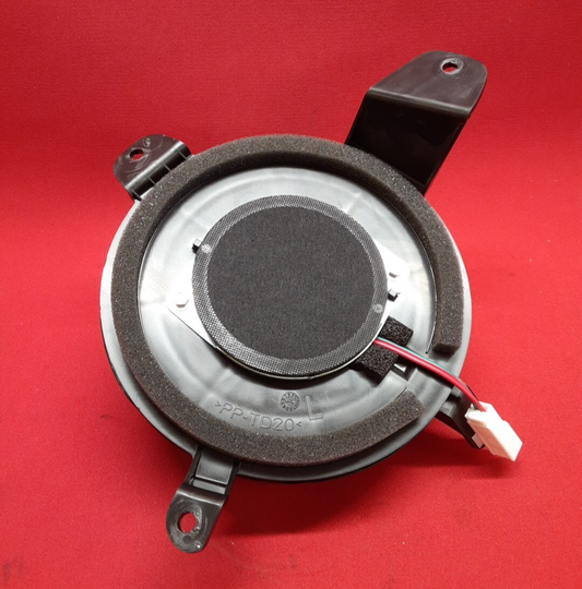 2013 -2019 Fiat 500 / Fiat 500e Rear Left Quarter Panel Speaker 5091811AA