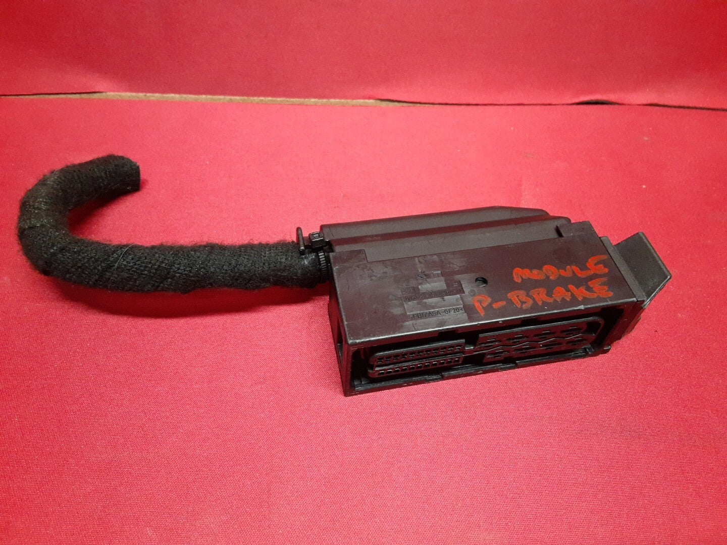 2008 - 2013 Audi Park Assist Control Module Unit  8K0-919-475-D - PIGTAIL WIRE