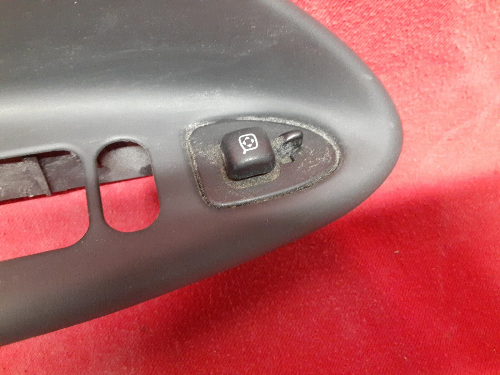 1999 - 2004 Ford Mustang LEFT DRIVER Door Lock Window Trim Bezel & Mirror Switch