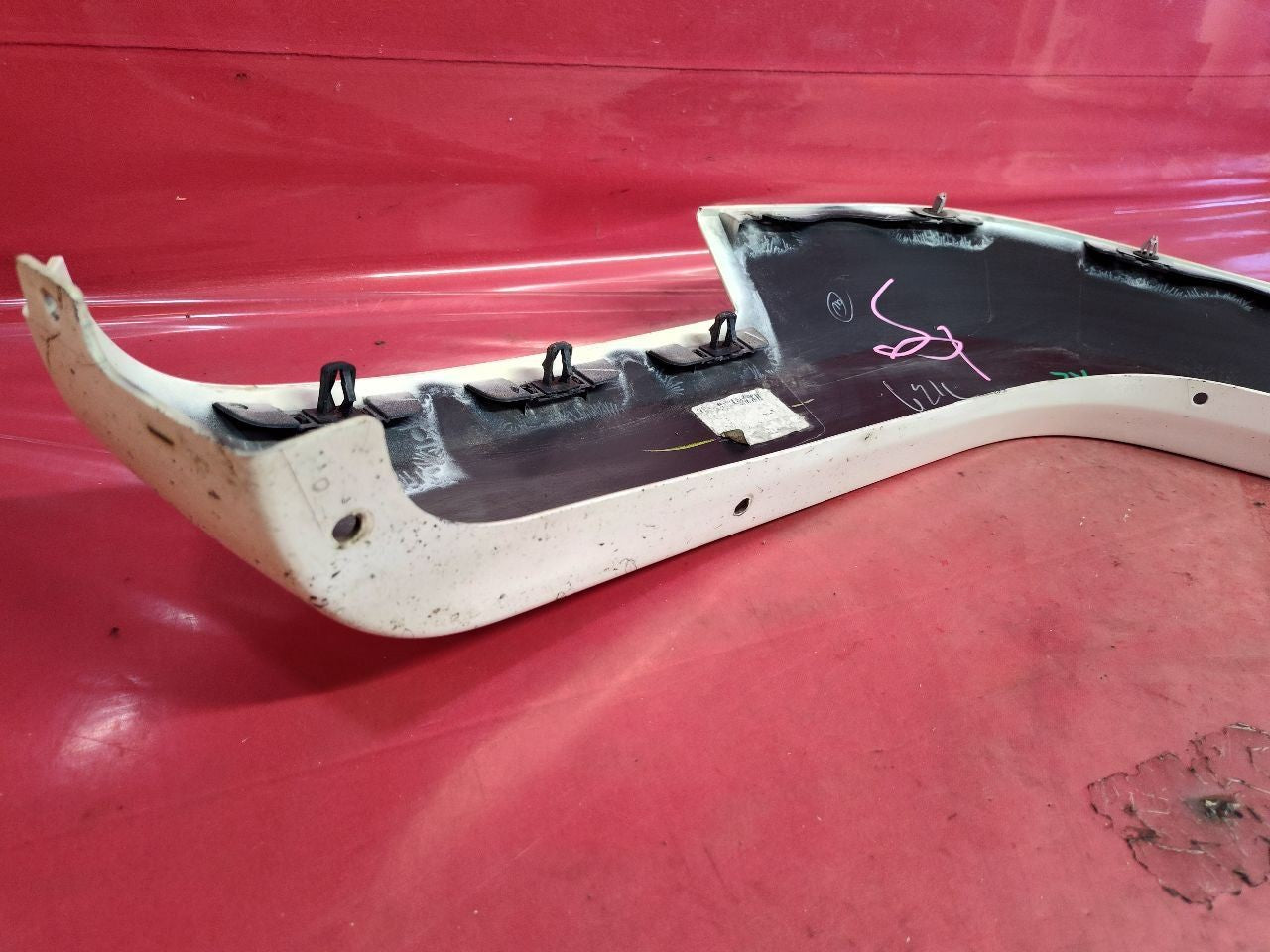 2008-2012 Jeep Liberty REAR LEFT DRIVER Quarter Mounted Wheel Arch Molding