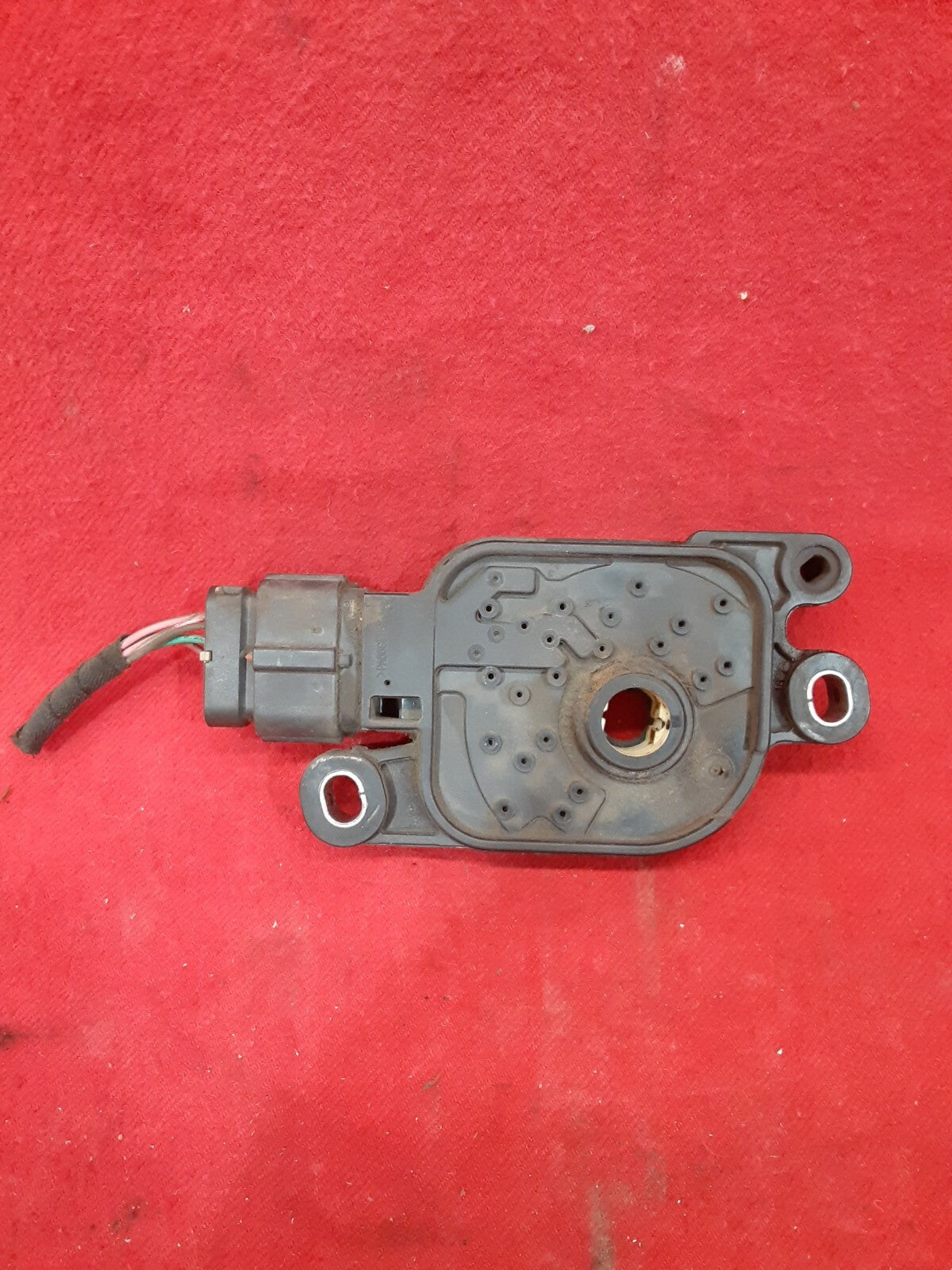 2010 - 2015 Hyundai / Kia Neutral Safety Switch - Transmission - 42700-3B010
