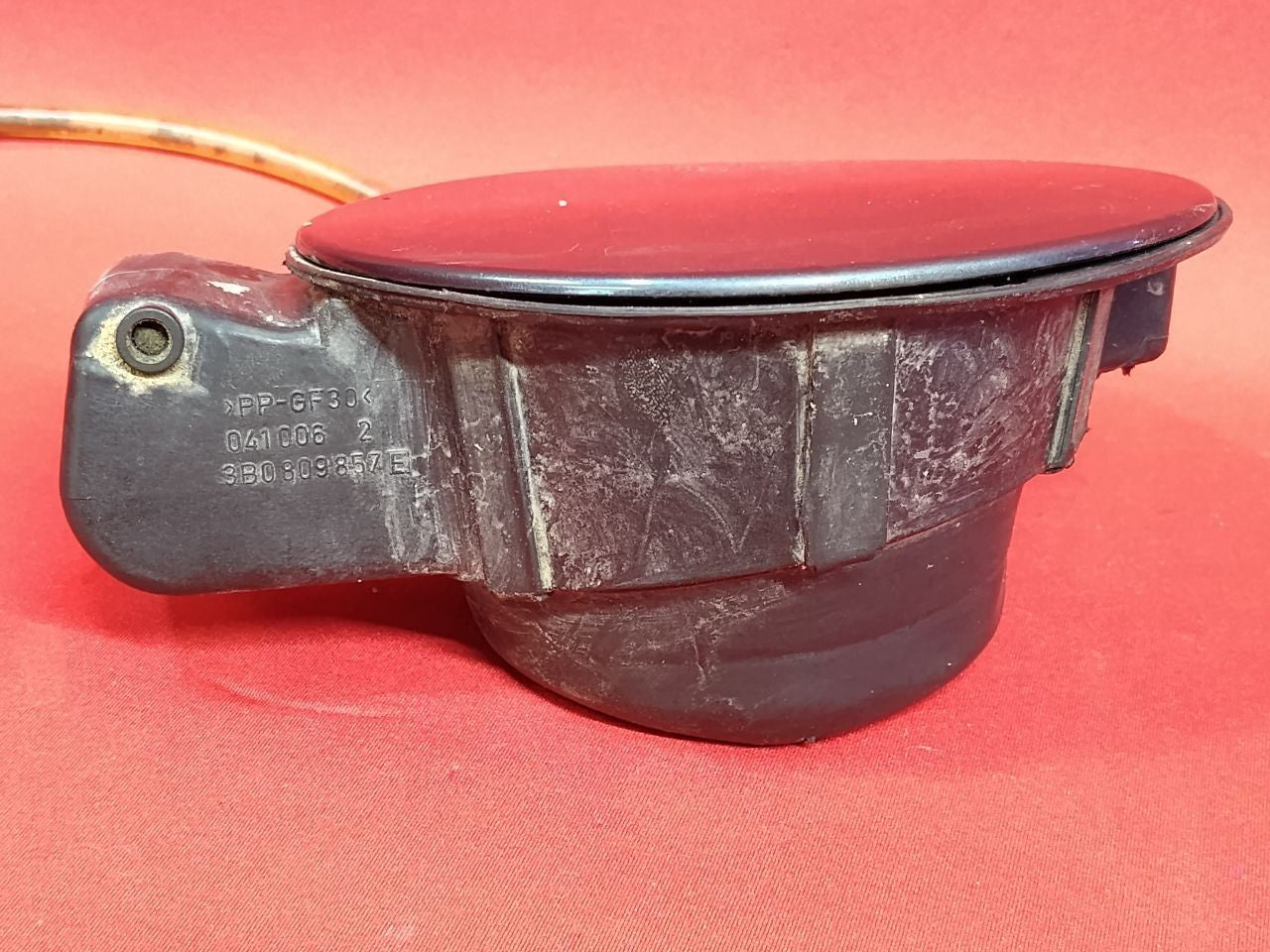 1998-2001 VW Passat SEDAN Fuel Filler Door Lid Pocket LC7V - Blue Anthracite