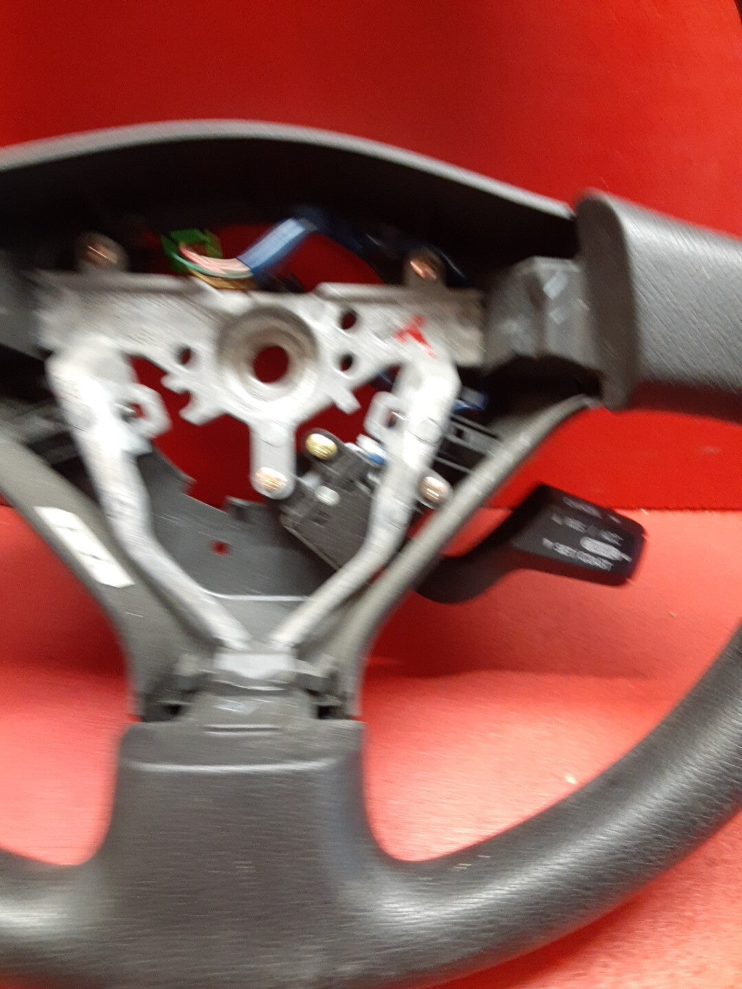 2004 2005 Subaru Forester 2006 Impreza Steering Wheel w/ Cruise Control Rubber
