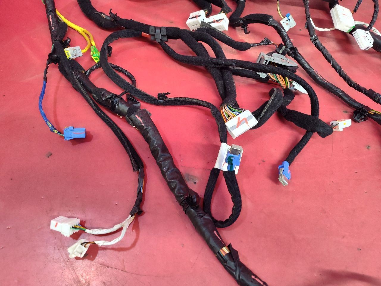 2019-2021 Kia Forte 2.0L NU A/T Instrument Panel Dash Wiring Harness Complete