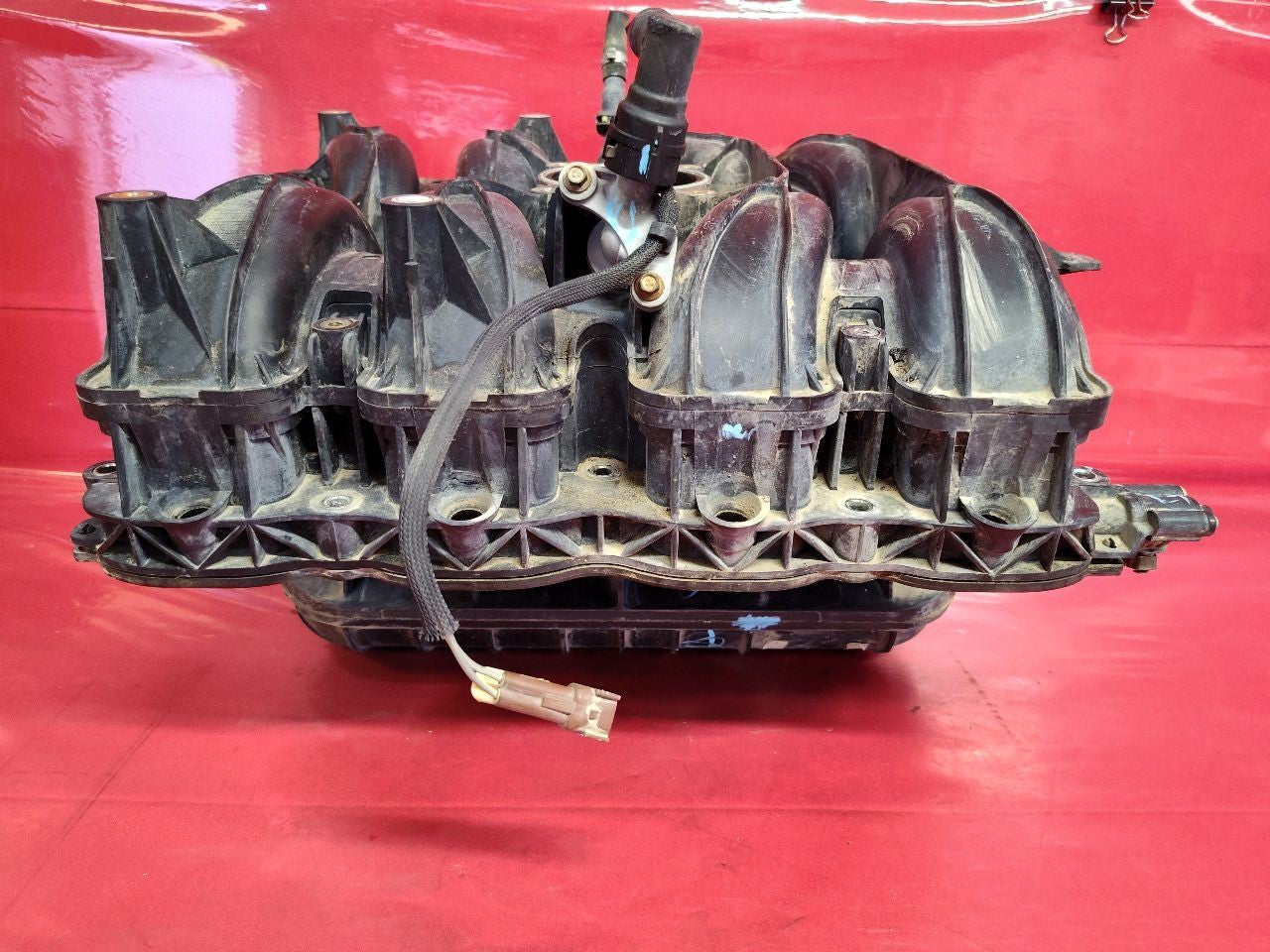 2005-2008 Ford / Lincoln 5.4L V8 Upper Engine Intake Manifold Plenum w/ Bolts