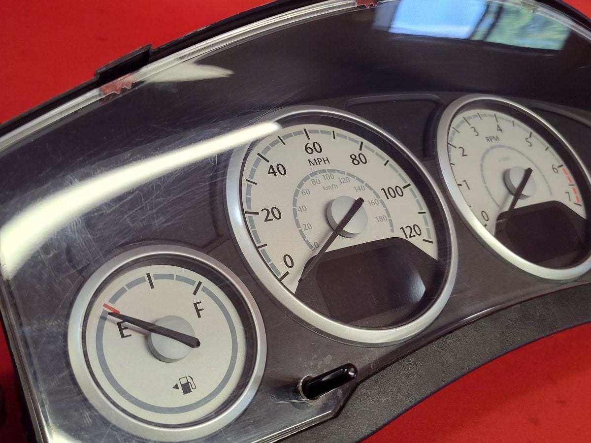 2010 Chrysler Dodge Van V6 A/T Instrument Cluster Speedometer Temp + Compass