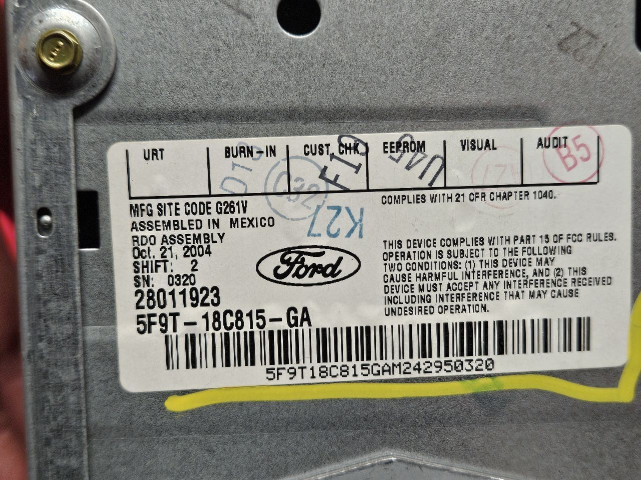 2005 Ford Freestyle AM/FM 6-Disc CD MP3 Player Radio Receiver 5F9T-18C815-GA