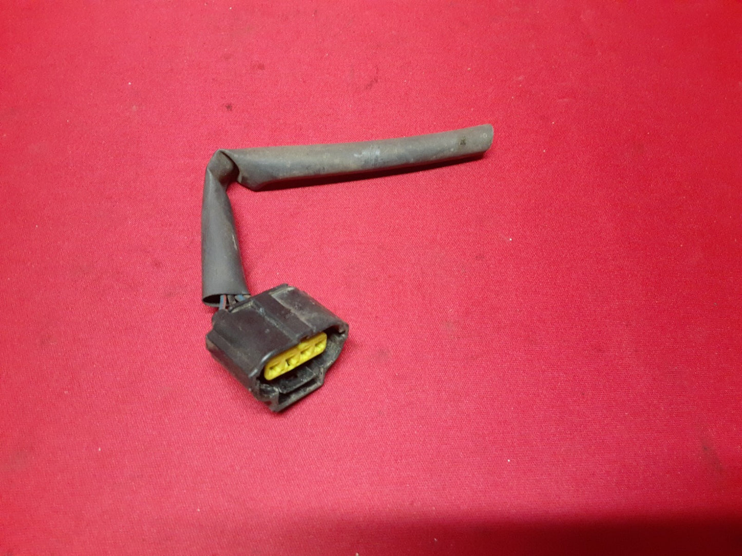 1992 1993 Lexus ES300 Toyota Camry 3.0L V6 A/T Throttle Body 22210-62090 PIGTAIL