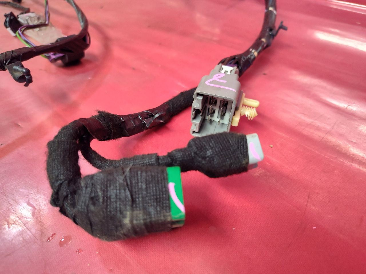 2010-2012 GMC Acadia Rear Hatch Tailgate Liftgate Wiring Harness 20987676