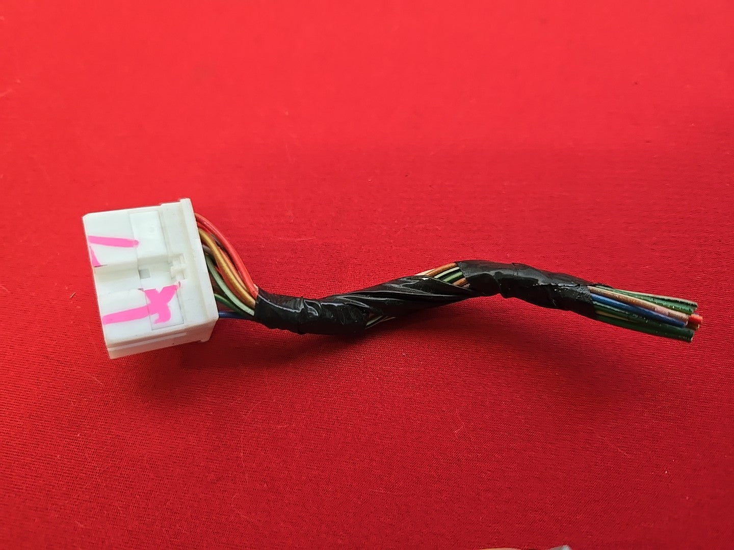 2000 2001 Nissan Maxima 3.0L V6 Auto Transmission Control Module TCM - PIGTAILS