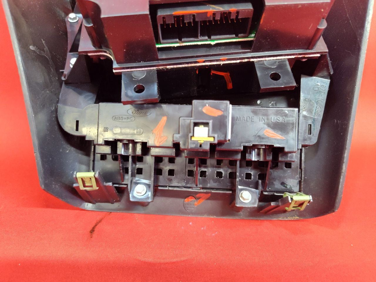 1998-2001 Ford Explorer Mercury Mountaineer Center Console Information Display