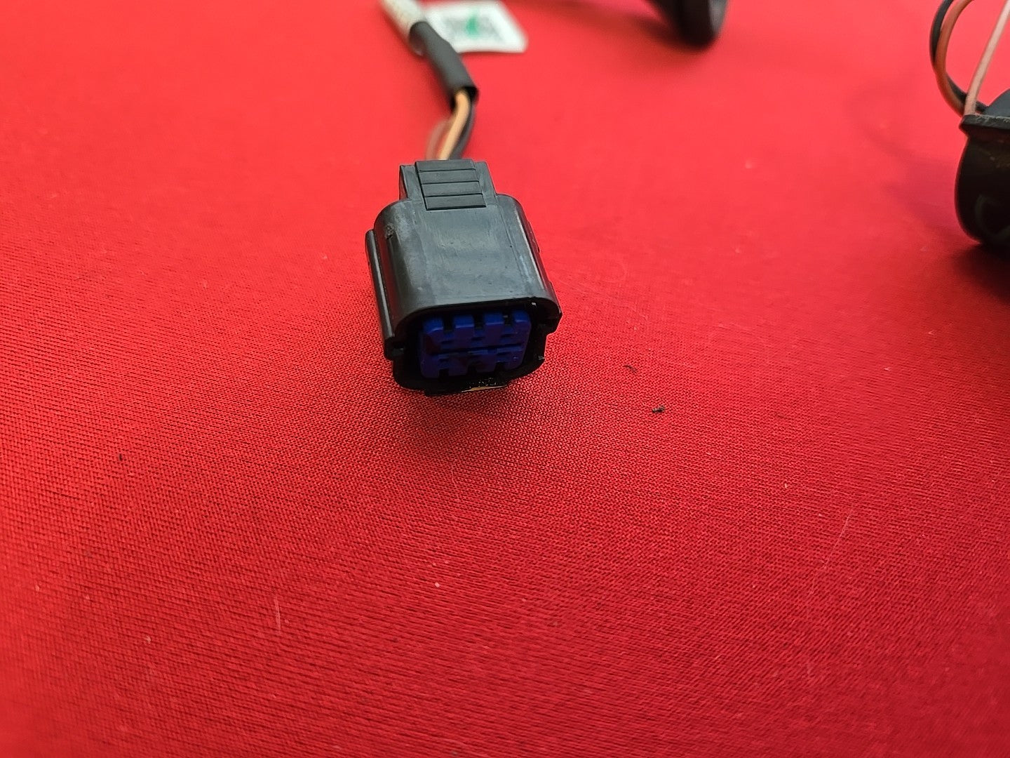 2019-2024 Kia Forte Left or Right OUTER Incandescent Tail Light - SOCKET HARNESS