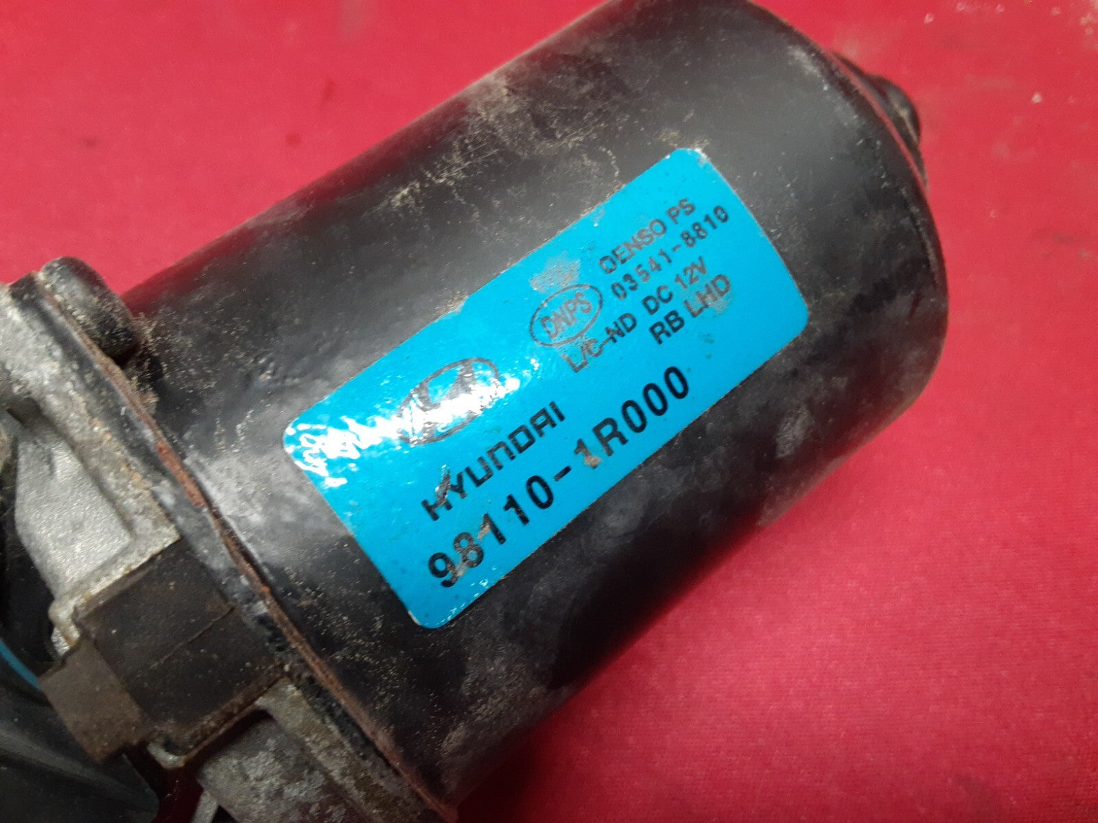 2012 - 2017 Hyundai Accent FRONT Windshield Wiper Motor 	98110-1R000