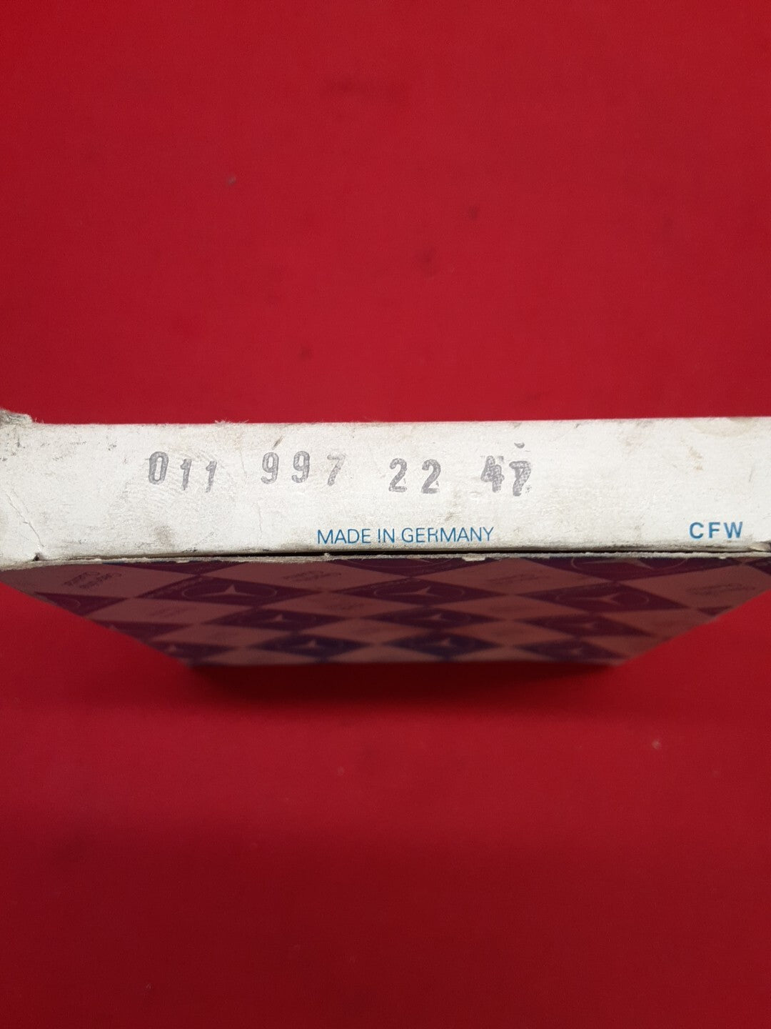 BRAND NEW OEM Mercedes-Benz Engine Crankshaft Seal A0119972247