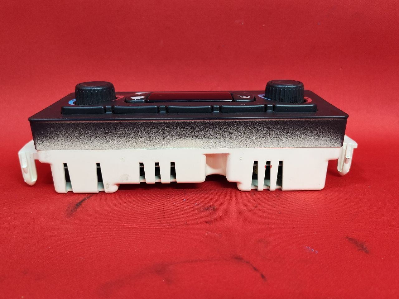2003-2005 Chevy Chevrolet GMC Cadillac HVAC Climate Control Unit 15195564