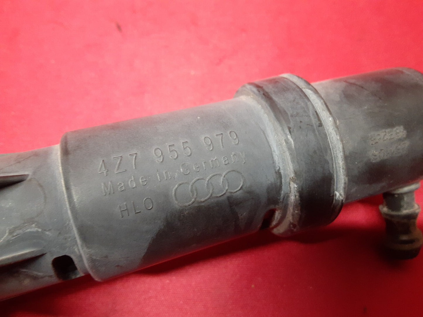 2000 - 2005 Audi A6 & Allroad Headlight Washer Pressure Cylinder 4Z7-955-979