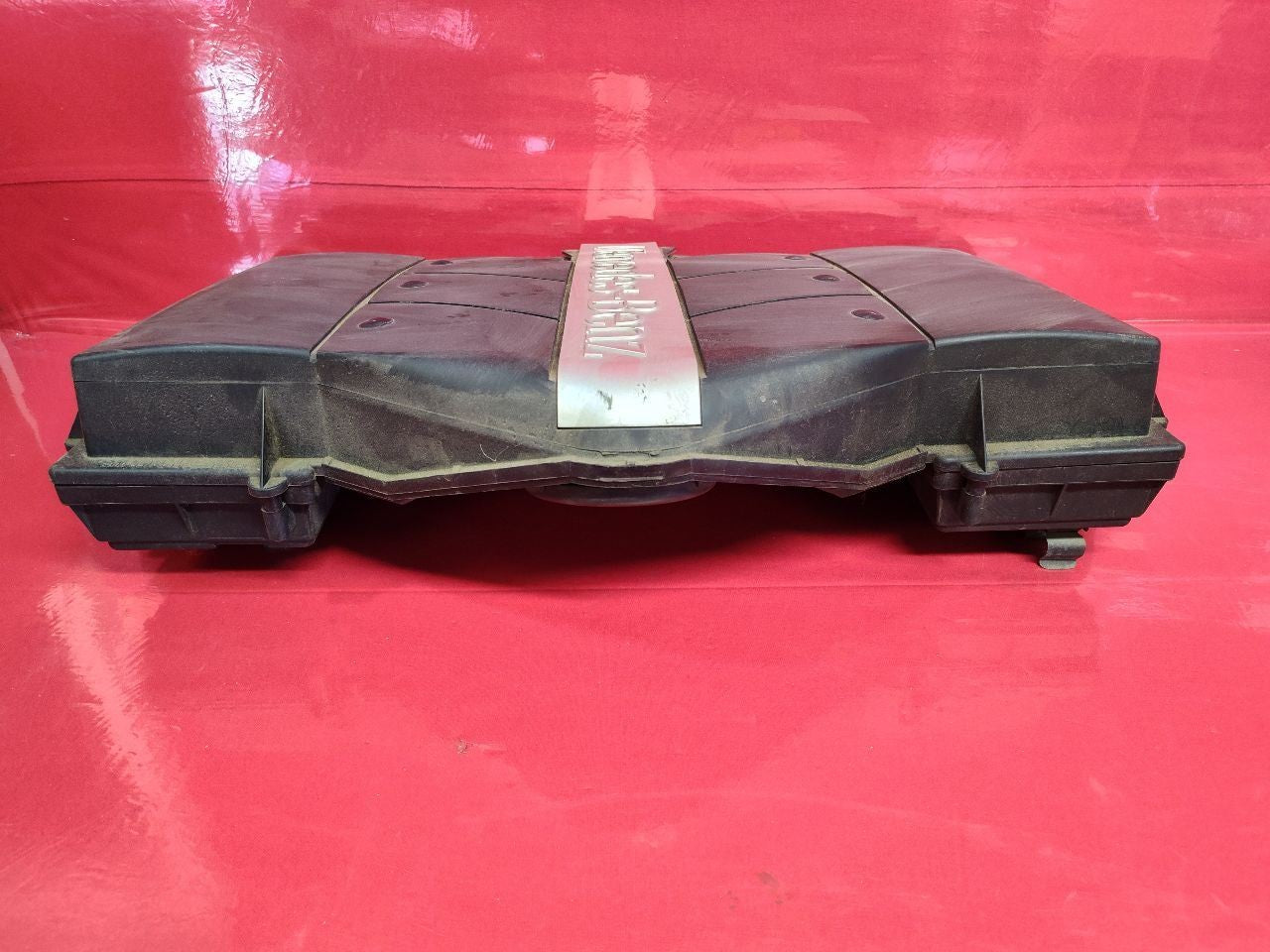 1998-2007 Mercedes Air Cleaner Filter Box Housing Engine Cover Assembly