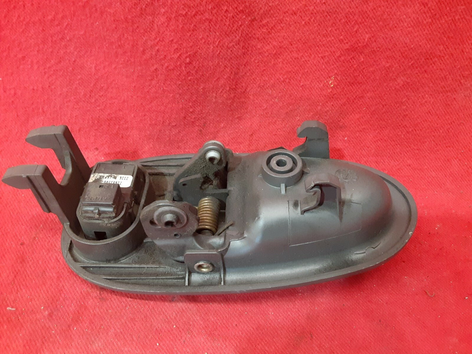 2002 2003 Saturn Vue Interior Door Handle Dark Grey RIGHT FRONT
