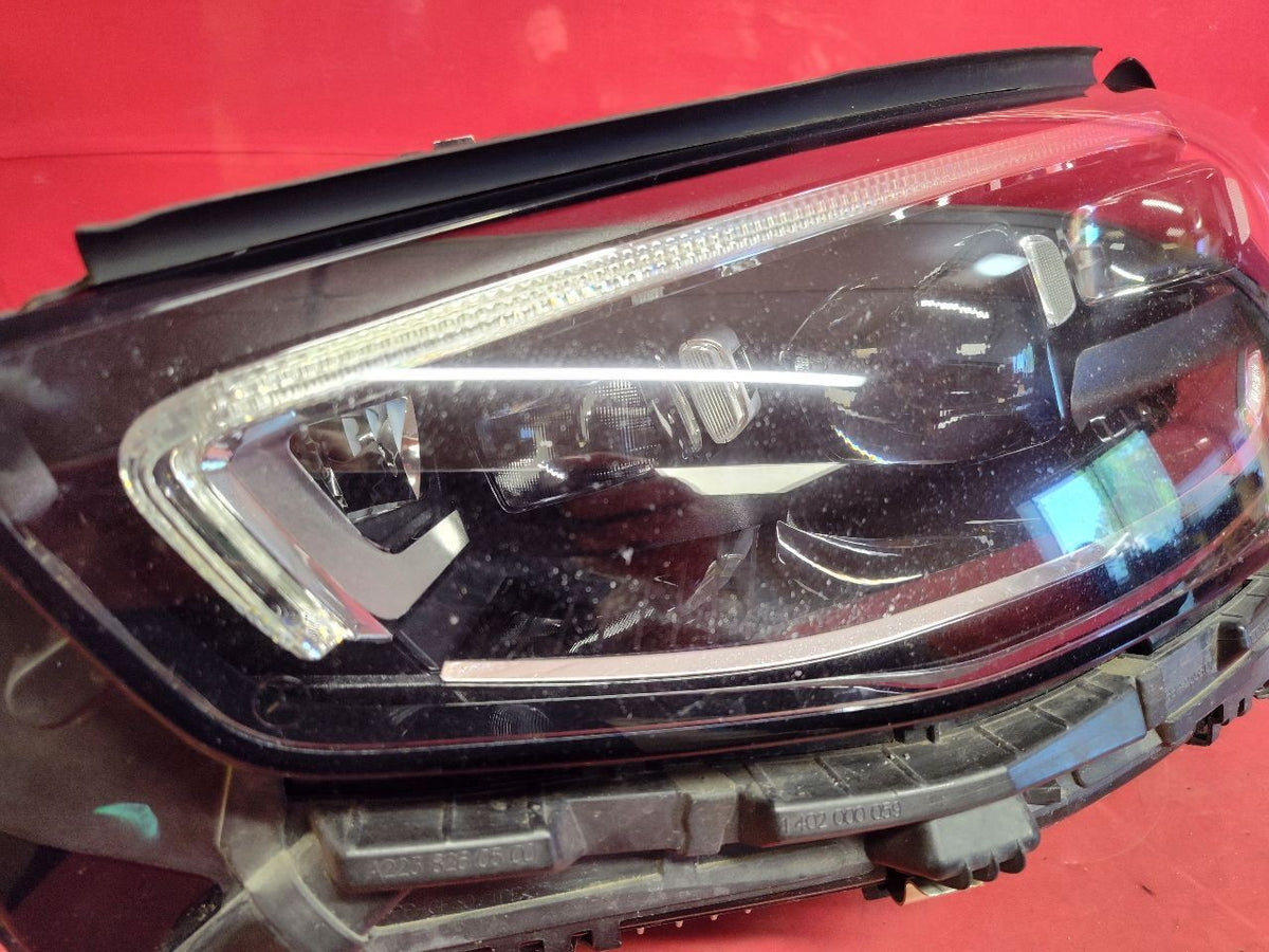 2023-2025 Mercedes S500 S580 S580e Left Driver Dynamic LED Headlight + Module