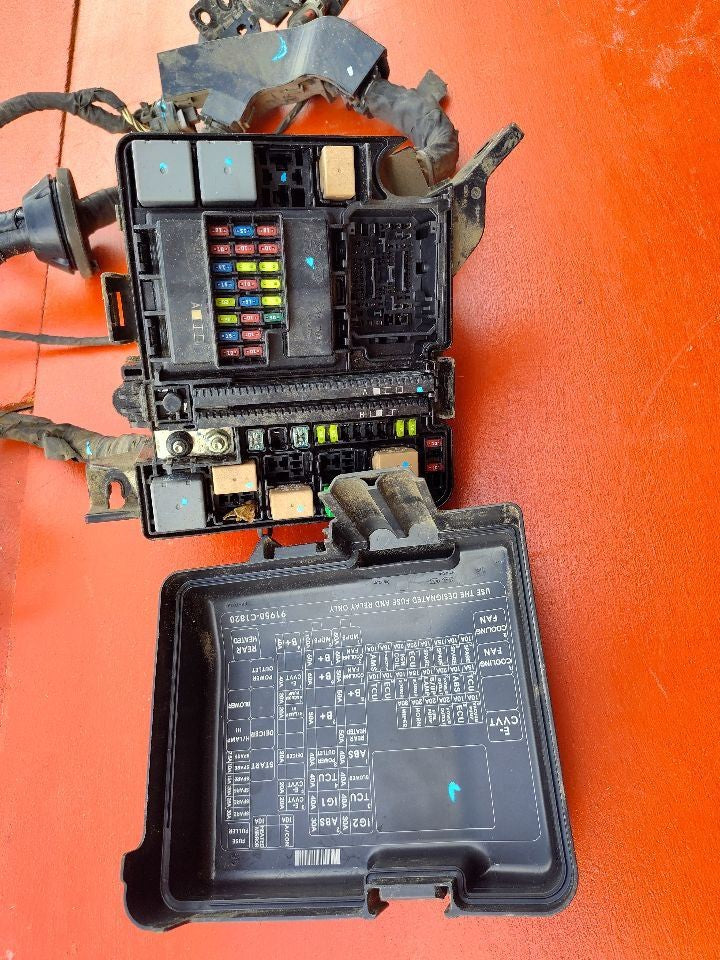 2015 2016 Hyundai Sonata Sport 2.0L L4 Turbo Engine Fuse Box w/ Complete Harness
