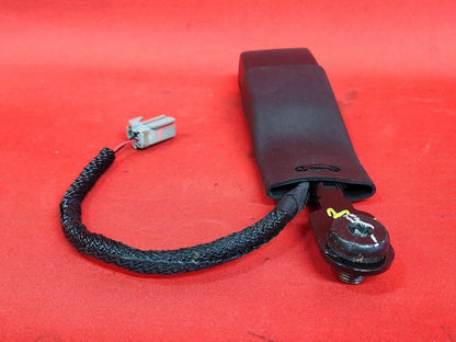 2012-2019 Fiat 500 Coupe FRONT RIGHT PASSENGER Traditional Seat Belt Buckle Blk