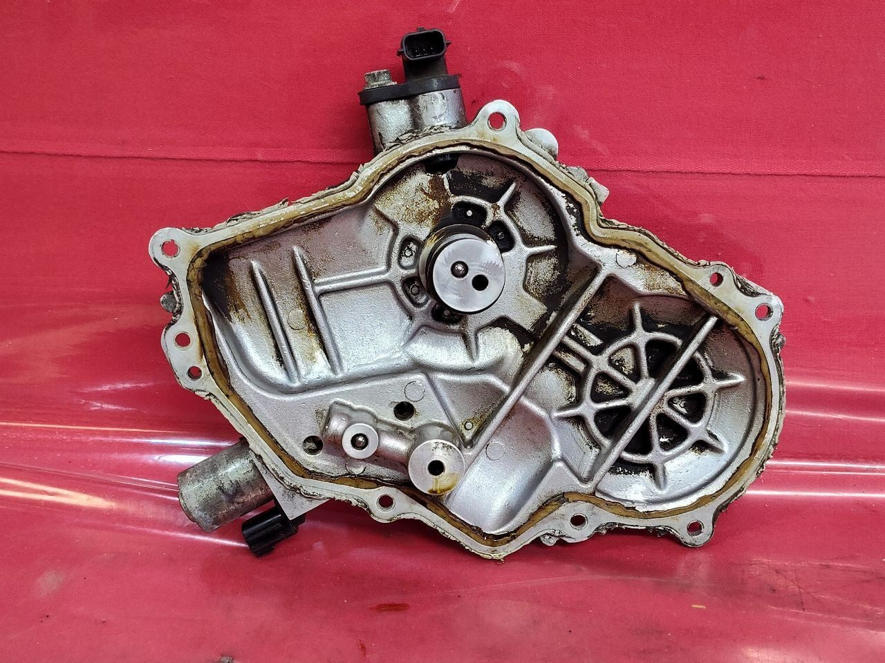 11-13 Infiniti Qx56 14-15 Qx80 Right Passenger Engine Timing Chain Valve Cover