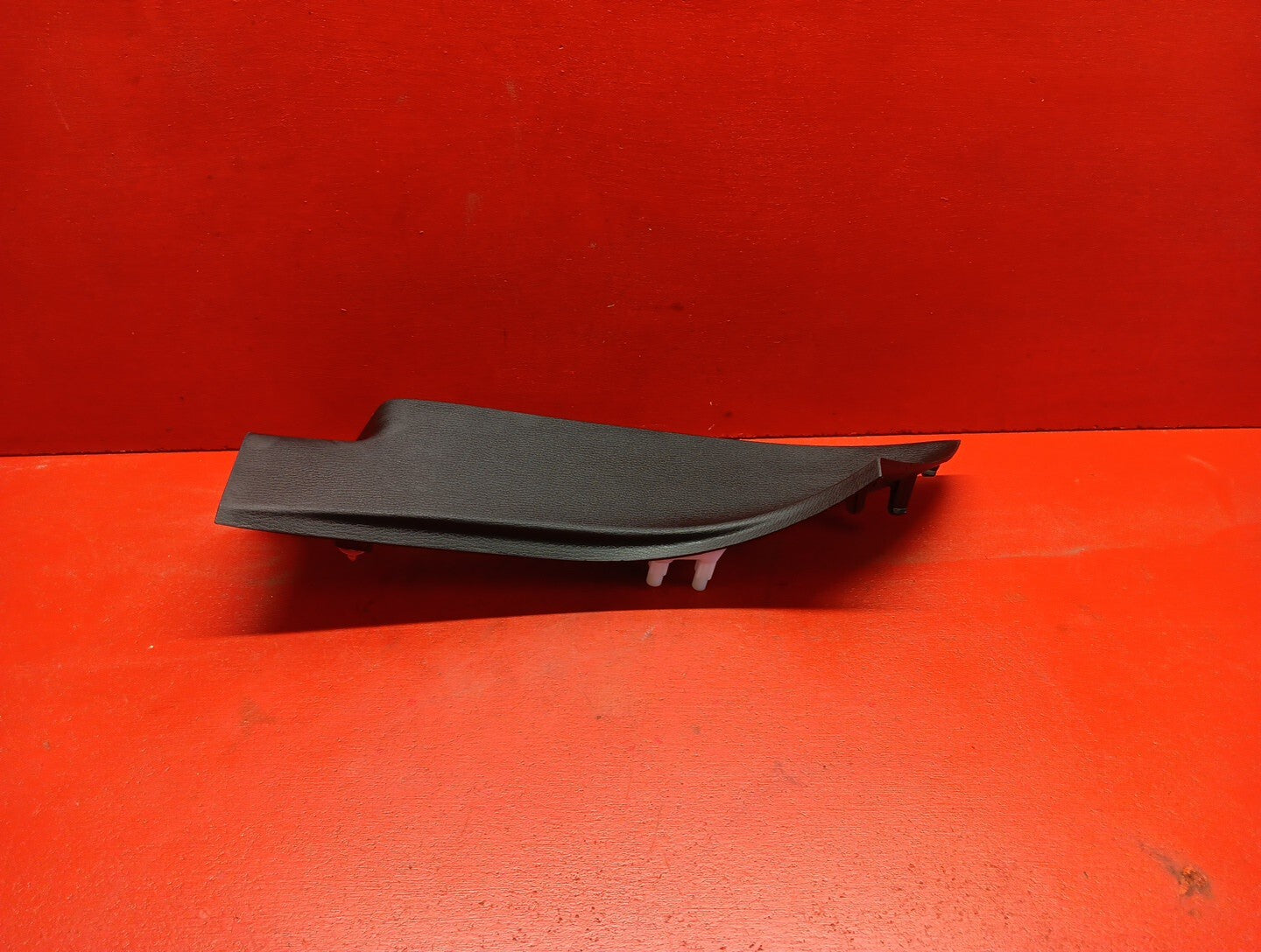 2022-2023 Mitsubishi Outlander Rear Left Scuff Sill Trim 7656A363XA